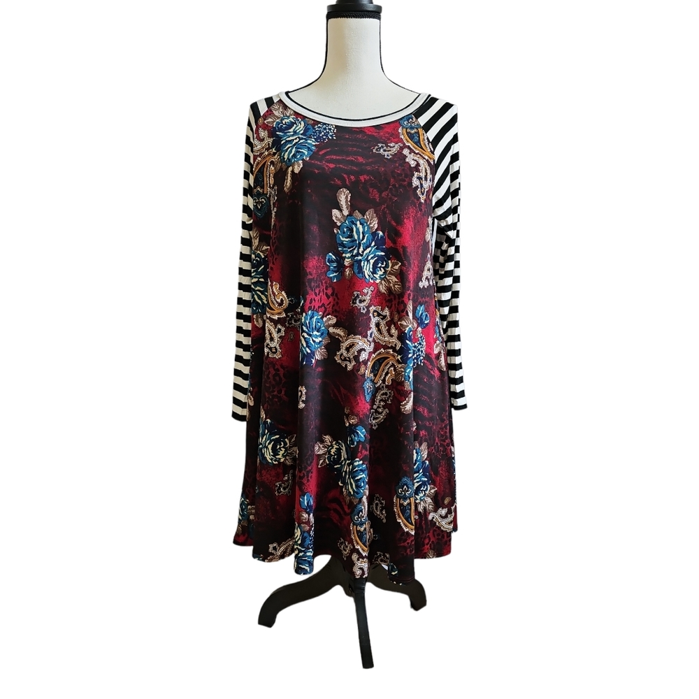 Floral dress with black and white pinstripe sleeves, size L
